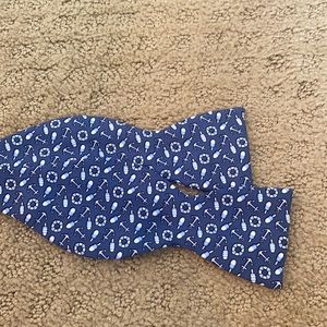 Vineyard vines nautical bow tie